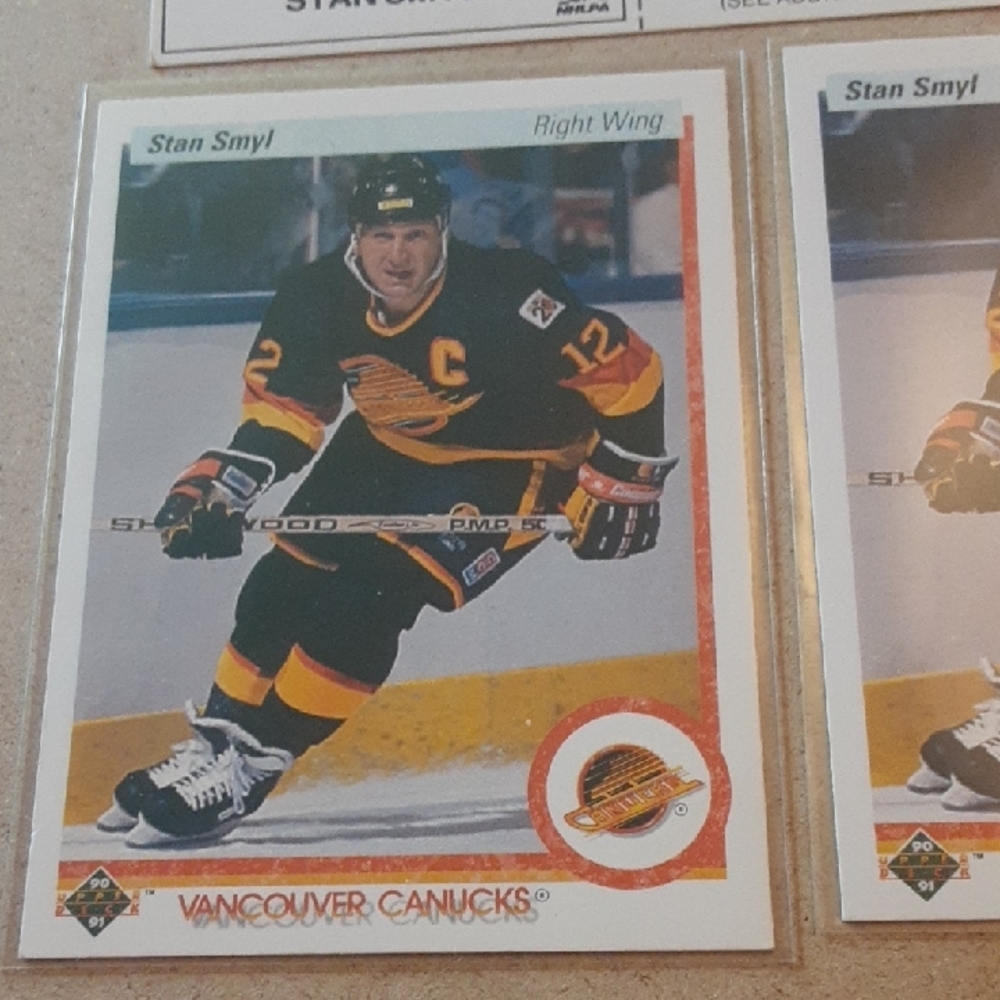 Stan Smyl Canucks NHL Hockey Cards Set